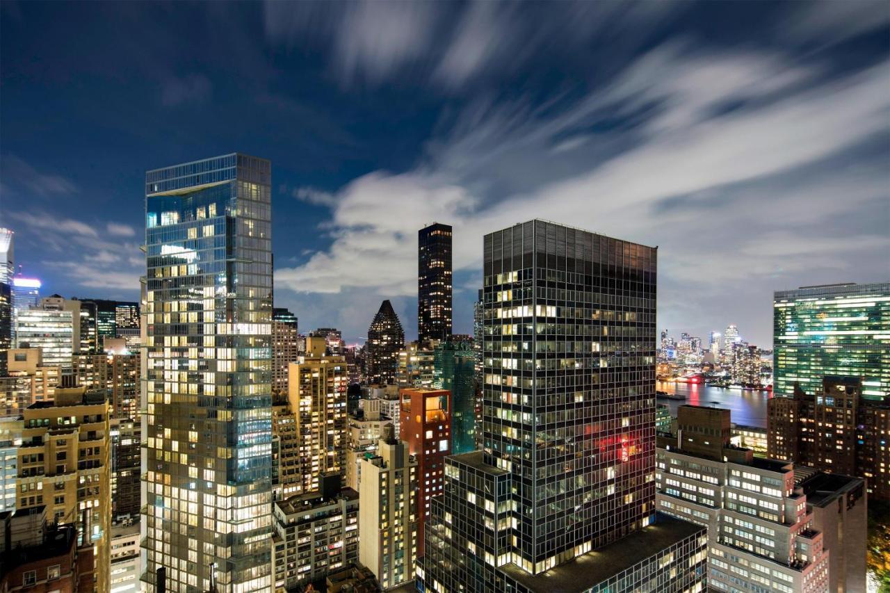 The Westin New York Grand Central Exterior photo